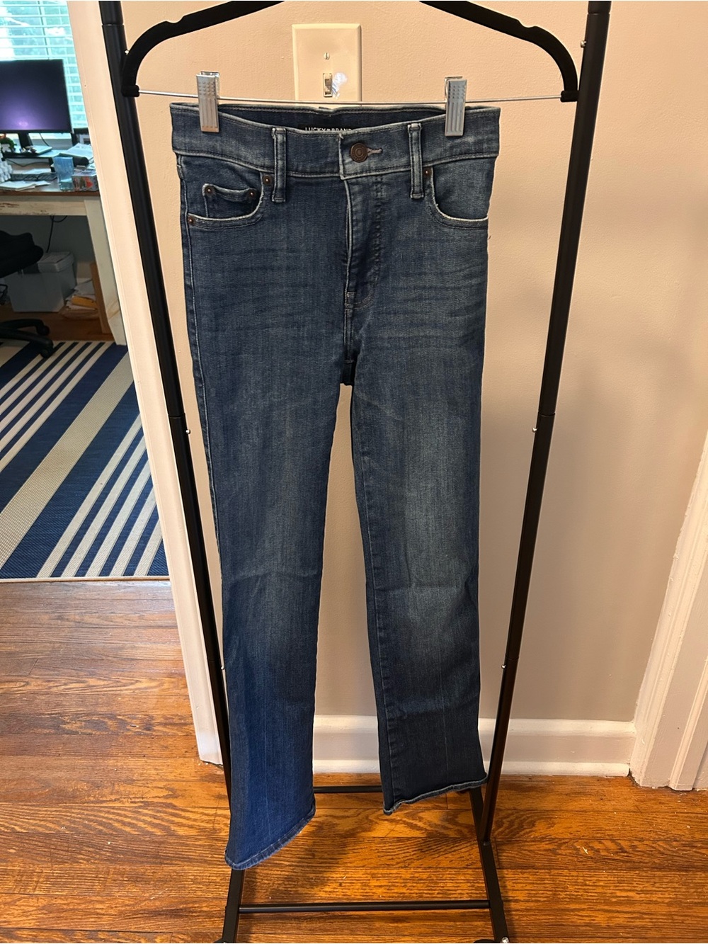 Lucky Brand Women's Dark Indigo Straight-Leg Jeans